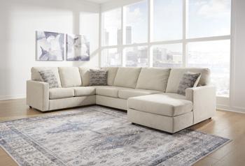 Edenfield 3-Piece Sectional with Chaise